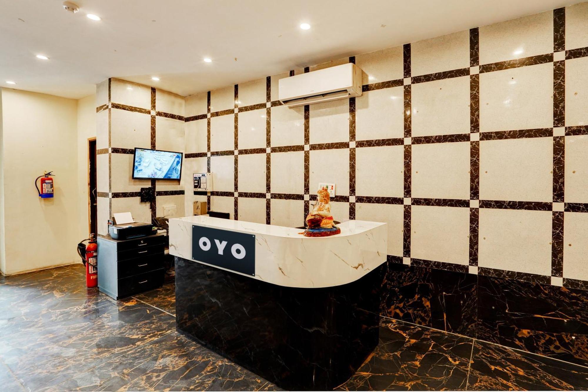 Hotel O Blue Vibes Meerut Exterior foto